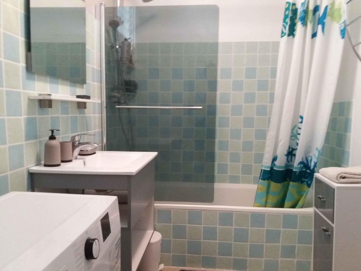 Апартаменти Agreable F2, Jardin, Garage, Fibre, Clim Ch Фор-де-Франс Екстер'єр фото